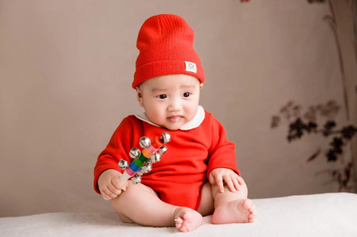 三明宝宝被蜜蜂蛰了怎么办 三明宝宝被蜜蜂蛰了怎么办